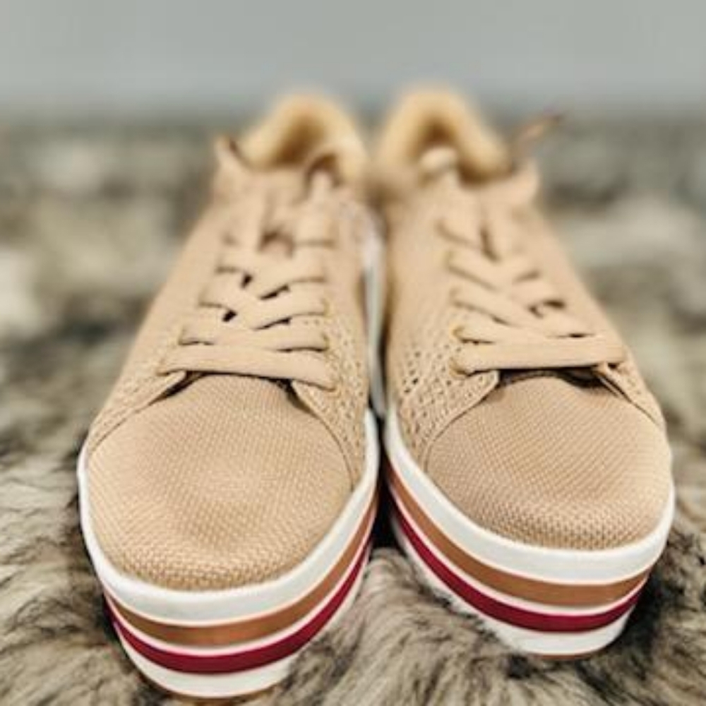 Stradivarius Sneakers